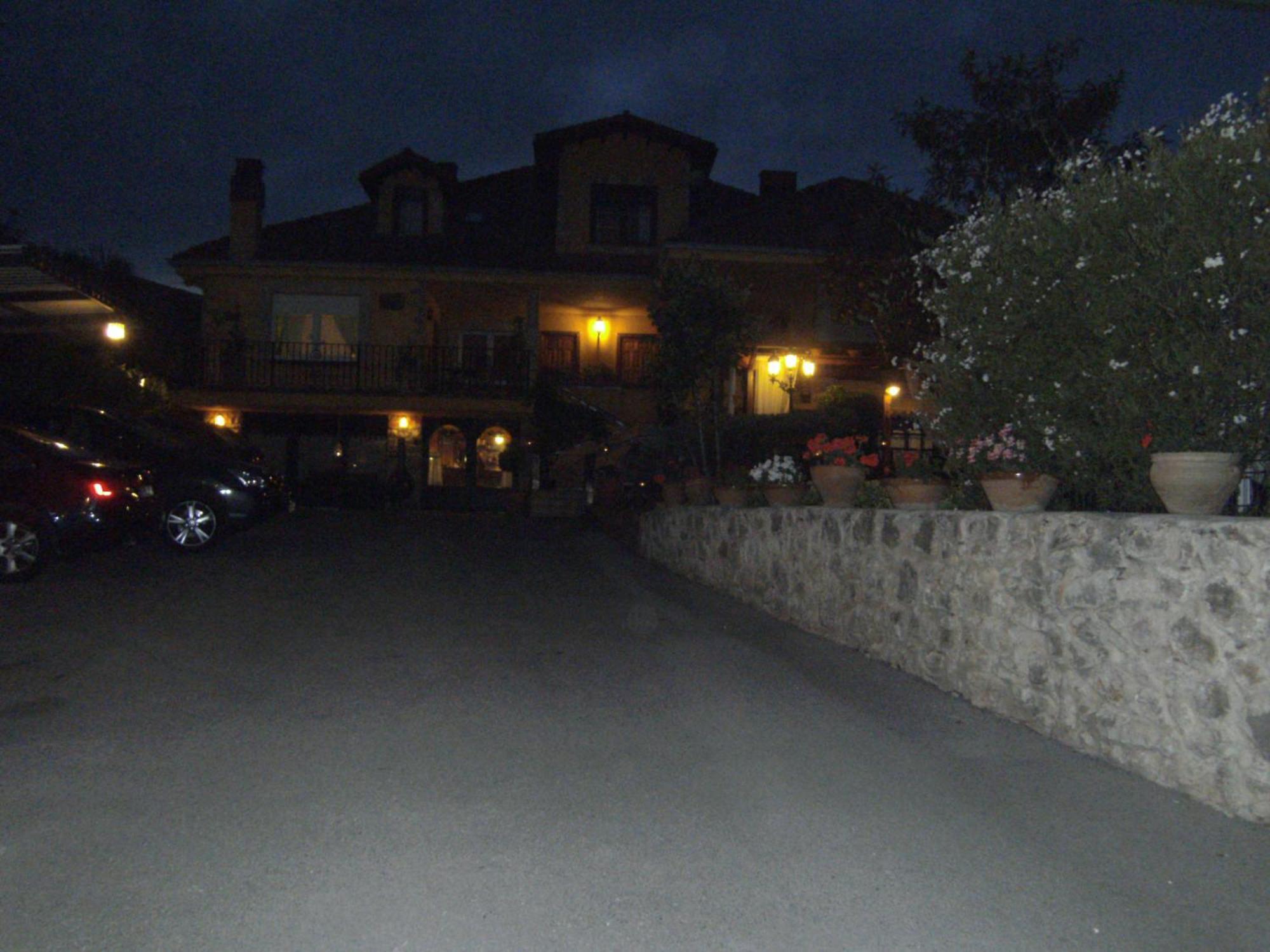 Hosteria Las Fuentes Rubayo ภายนอก รูปภาพ