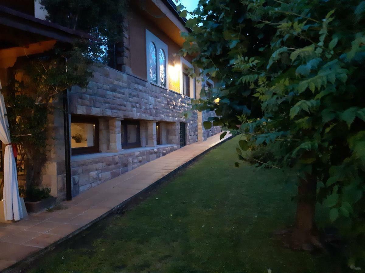 Hosteria Las Fuentes Rubayo ภายนอก รูปภาพ